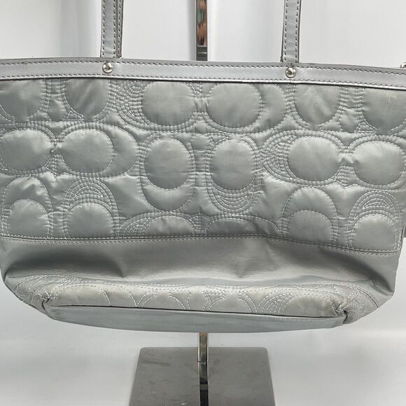 Coach Quilted Gray Signature Stitch Nylon & Patent Leather Medium Tote Bag Grey - Picture 11 of 14